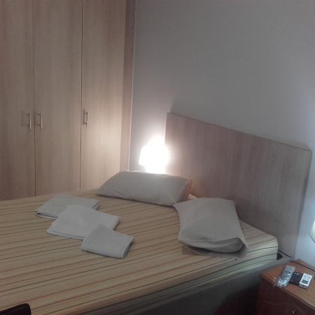 Teris Appartment Preveza Exteriör bild
